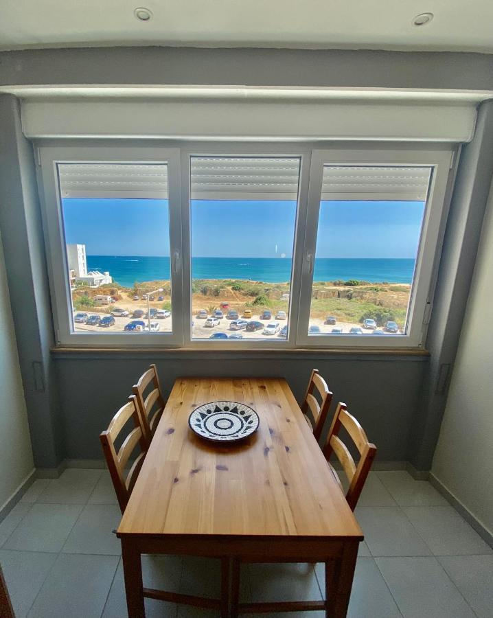 Apartment Facing The Sea Armação de Pêra Екстериор снимка