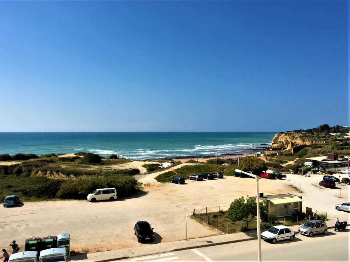 Apartment Facing The Sea Armação de Pêra Стая снимка